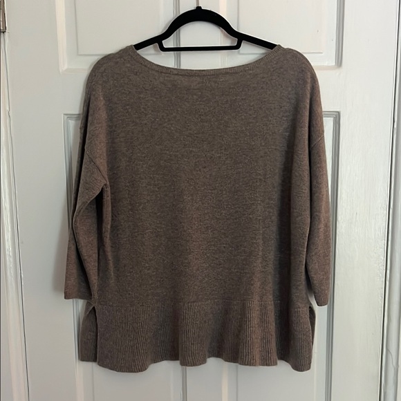 Cashmere Garnet Hill Women's Gray/Brown Sweater - Picture 5 of 9